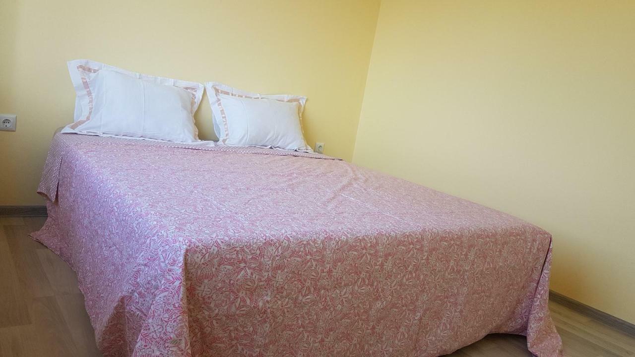 Malavi Guest House Krasen! Comfort&Clean! 외부 사진