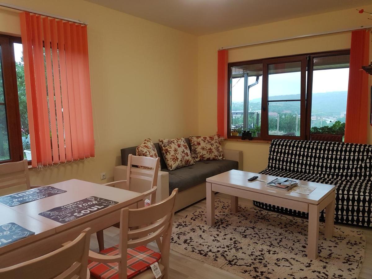 Malavi Guest House Krasen! Comfort&Clean! 외부 사진